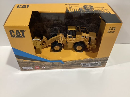 1/64 Diecast Masters CAT 988H Wheel Loader